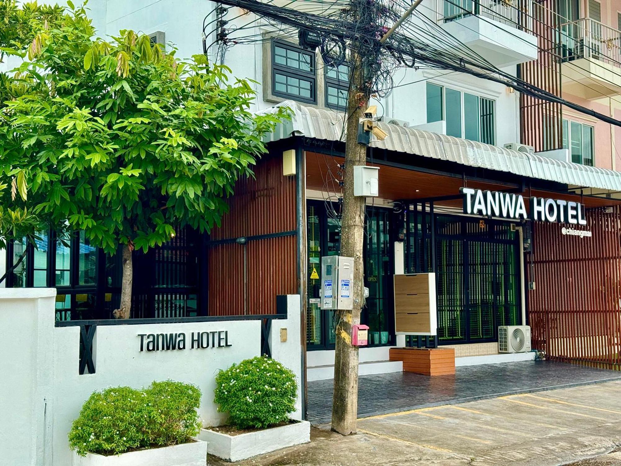 Tanwa Hotel Чиангмай Экстерьер фото