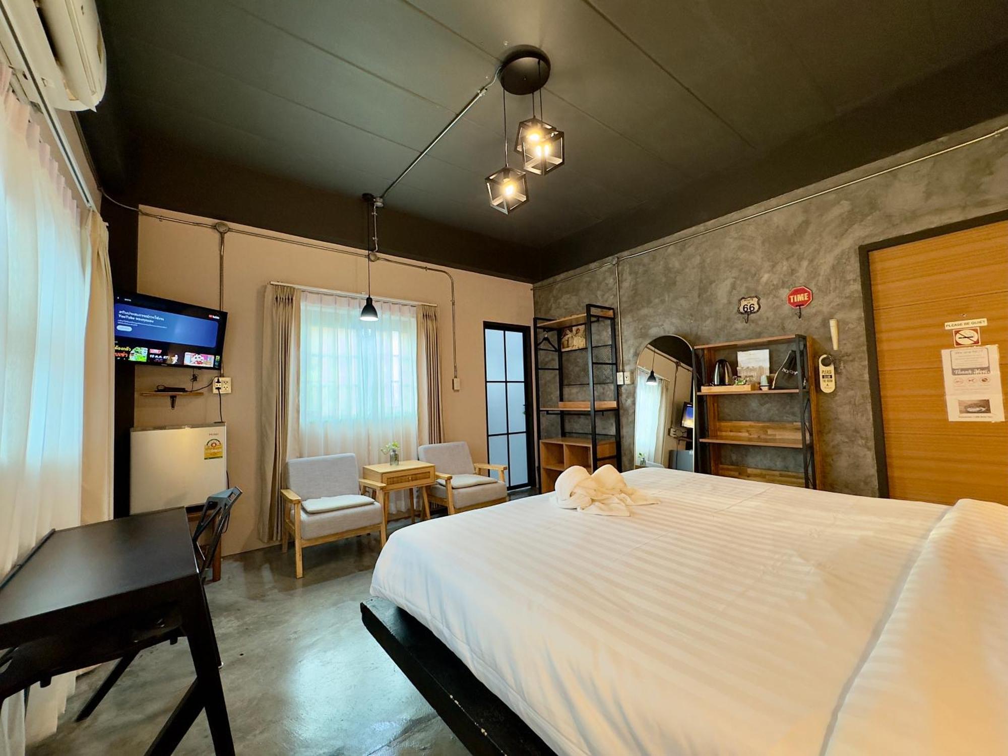 Tanwa Hotel Чиангмай Экстерьер фото